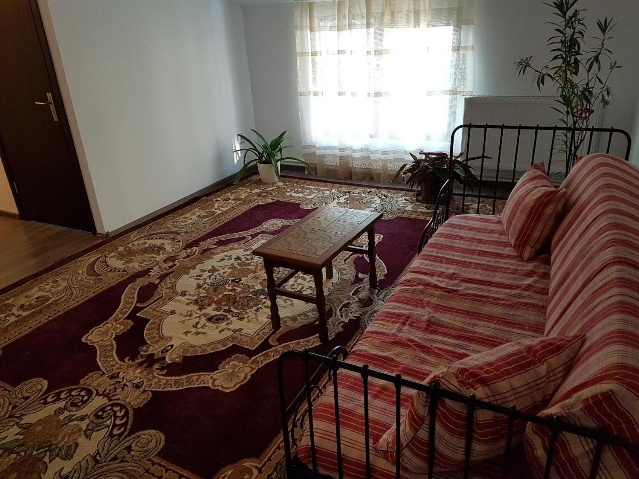 Rent Holding Apartments Iasi Exterior foto