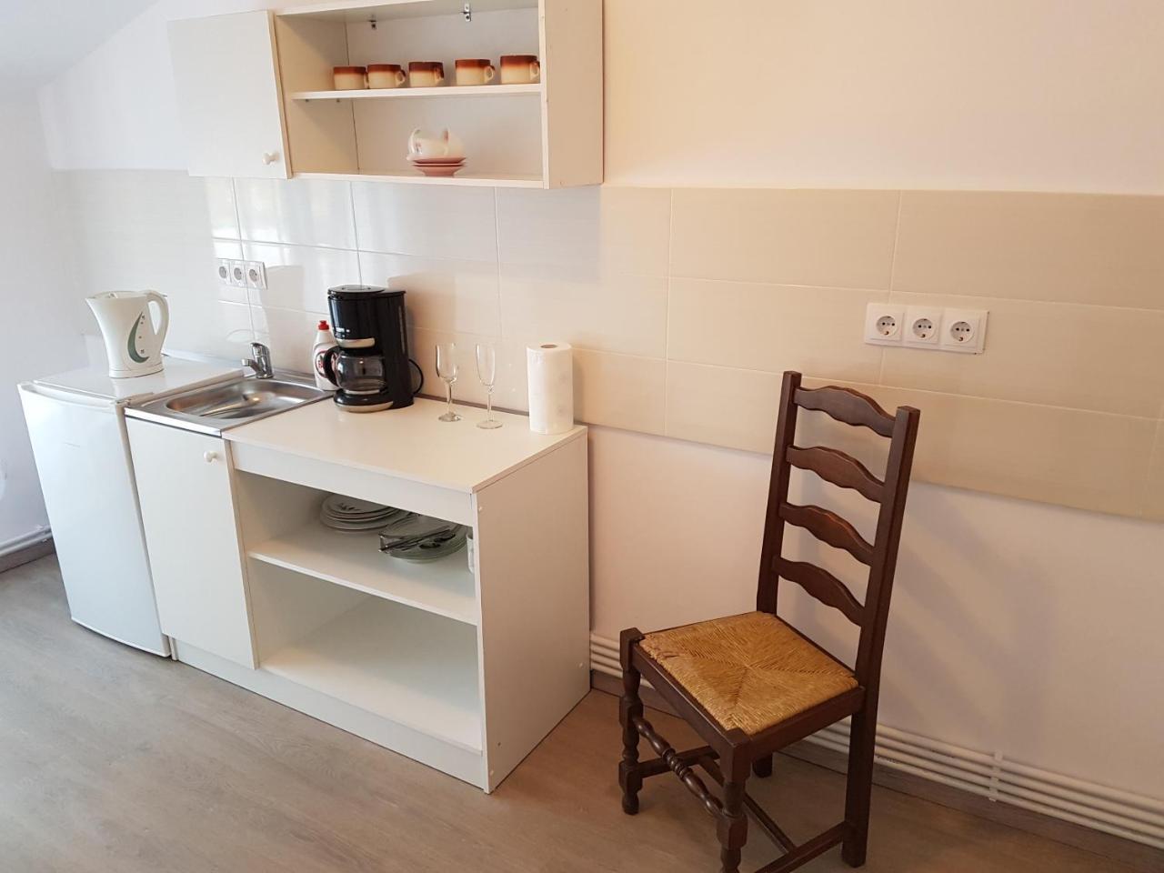 Rent Holding Apartments Iasi Exterior foto